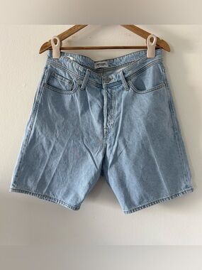 Jack & Jones L Light Wash Denim Men's Shorts 32”x8” Jorts Jean Y2K 2000s Street